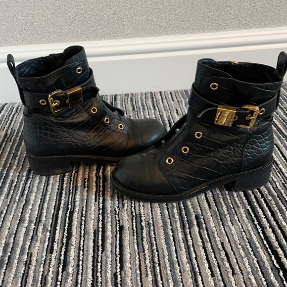 Giuseppe Zanotti design black boot SZ 39.5 - Picture 1 of 8